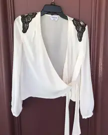 Bebe Blouse