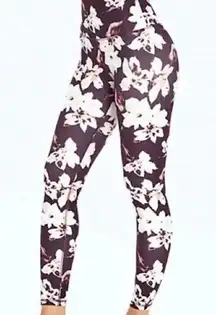 Women's (s) high rise ankle legging with tummy control. Pressing waist area