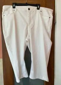 Lane Bryant NWT Womens 24W White Denim Capri/Pedal Pushers