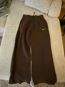 Nike Sweatpants