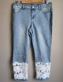 Boston Proper Light Wash Blue Capri Cropper Jeans w/ White Crochet Lace Hem FLAW
