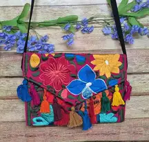 NWOT Mexican Embroidered Crossbody Envelope Purse Multicolor Floral Tassels