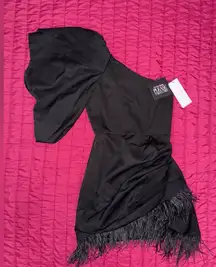 NWT CLUB L LONDON ASYMETRICAL VOLUME DRAPED FEATHER MINI DRESS SIZE US 4