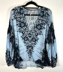Free People Bird of a Feather Blue Oversized V-neck Top‎ size Small Boho Spring