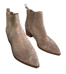 Marc Fisher LTD Yale Pointy Toe Chelsea Bootie Taupe Women's Size 8