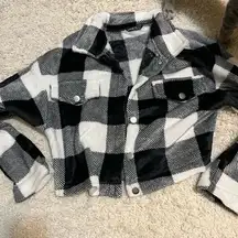 Shien light weight sweater jacket M