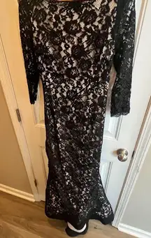 Venus  black lace gown prom dress formal dress size 8