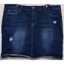 Royalty For Me Women's Denim Stretchy Ripped Skirt Size 22W 22" Long x‎ 22" W