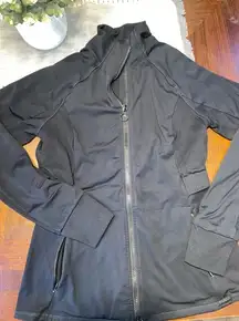woman’s size medium black fabletics athletic jacket