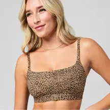 Fabletics Essential Low Impact Sports Bra - Micro spot size medium, NWOT!