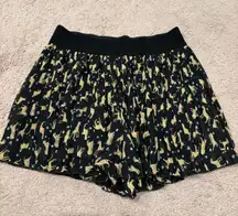 Pleated Skort With Giraffe Print Size Large