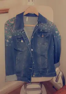 Stunning never worn blue flower jean jacket