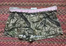 BOBBIE BROOKS PINK DETAIL TREE CAMO SLEEP LOUNGE SHORTS