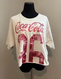 Women’s XL Red Graphic Coca Cola T-Shirt Trendy Y2K Retro **READ**