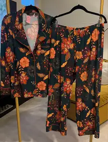 IMAN Dark Green and Orange Floral Pajama Set Size Petite Large