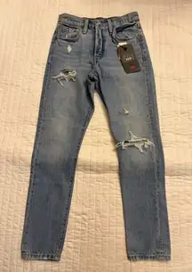 Levi’s 501 distressed skinny jeans nwt