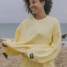 oversized fleece henley- lemonade