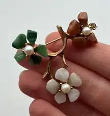 Vintage Swobada Natural Stones Flower Gold Brooch Pin #432