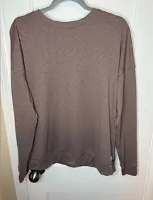 Vuori Top Womens Small Sunrise Crew Long Sleeve Pullover Mauve