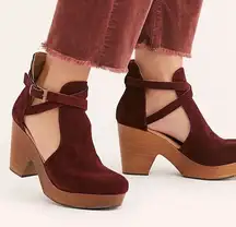 New Free People Cedar Clogs in Merlot Red Size 8 EU 38