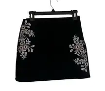 Jun & ivy mini skirt black embroidered small