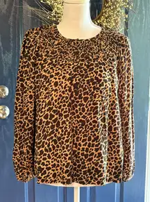 Crown & Ivy Brown Black Peter Pan Collar Blouse NWT size Small