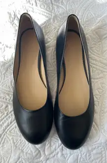 M Gemi Black Leather Pointed Toe Ballet Flats Women Size 7