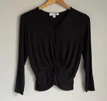 amour vert knotted top black