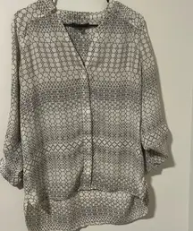 Banana Republic Printed Geometric Lightweight Blouse Career Work Office Size L