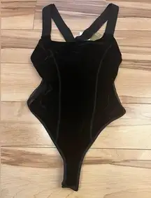 Womens Black Velvet Bodysuit XS Snap Close Cross Strap Back Scoop Neck NWT ALALA