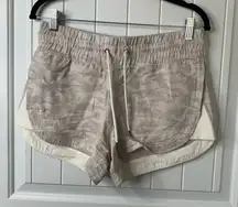 Athleta Cabo Tide Linen camouflage camo shorts‎ size 4