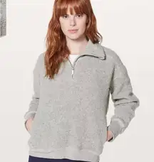 Lululemon Athletica Gray Sweatshirt Sherpa and quarter‎ zip w pockets