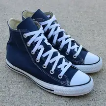 Converse Chuck Taylor Ladies All Star Indigo Canvas Sneaker Sz 8