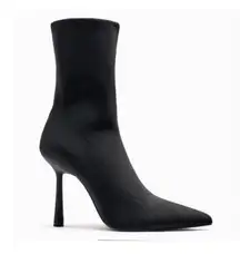 NWT ZARA Neoprene Ankle Zip Heeled Boots 7.5 Black