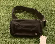 Lululemon black everywhere belt bag 1L
