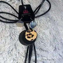 💖 Bolo Necklace and Earrings Set