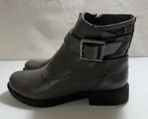 EUC LifeStride‎ Women's Marvel Grey Zipper Buckle Ankle Boots Size 5.5 M
