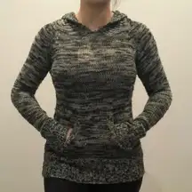 Grey Rue21 Small Hoodie Sweater with Pockets Long Sleeves Knit Sweatshirt