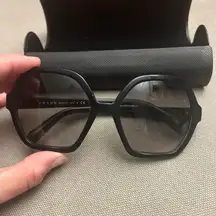 PRADA SUN GLASSES w/case