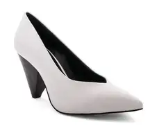 Rebecca Minkoff Zuria White Leather Black Heel Size 8M Classy Monochrome Chic