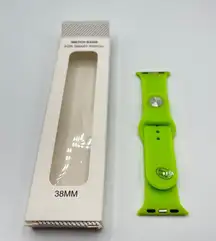Women's Silicone Solid Color Apple Watch Strap in Green NWT MSRP $20