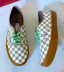 Vans Authentic Checkerboard Shoes
Women 7.0 US