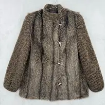 Vintage 70s Faux Raccoon Fur Jacket Knit Sleeves Toggle Buttons Stern & Mann’s