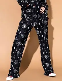 Dressed in Lala What’s Your Sign Plisse Pants