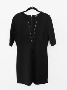 Bardot BooHoo Lace-Up Shift Dress NWOT Size 6/S