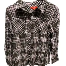 Joe Fresh long sleeved flannel shirt in olive green and pink sized medium