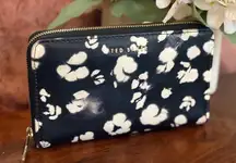 Ted Baker Nili Nocturnal Zip Around Midi Leather Purse in B/W floral print