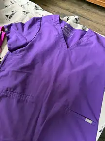 FIGS Scrub Top One-Pocket