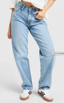 Levi's 94 Baggy Jeans Light Wash Denim Vintage Fit Mid Rise Women's Size 27