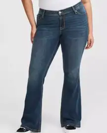 TORRID | Luxe Slim Boot Jean Bootcut Jeans Dark Wash Rainstorm Stretch | 18R